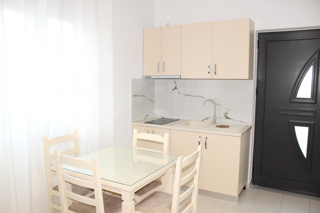 Leva'S Apartments Sarande Luaran gambar
